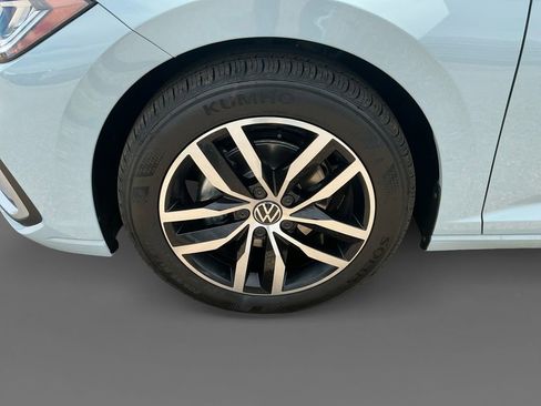 New 2026 Volkswagen Jetta SE FWD image 14