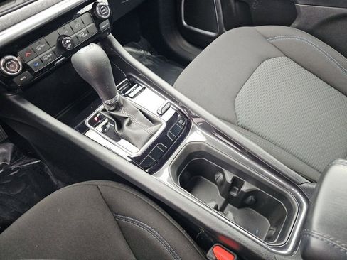 Used 2024 Jeep Compass Sport image 32