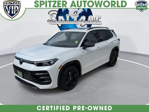 Used 2025 Volkswagen Tiguan SE R-Line AWD/4WD image 4