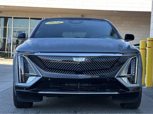 Used 2024 Cadillac Lyriq Tech image 9