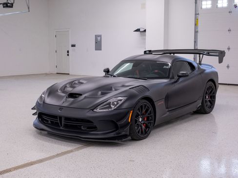 Used 2017 Dodge Viper GTC w/ ACR Package RWD image 5