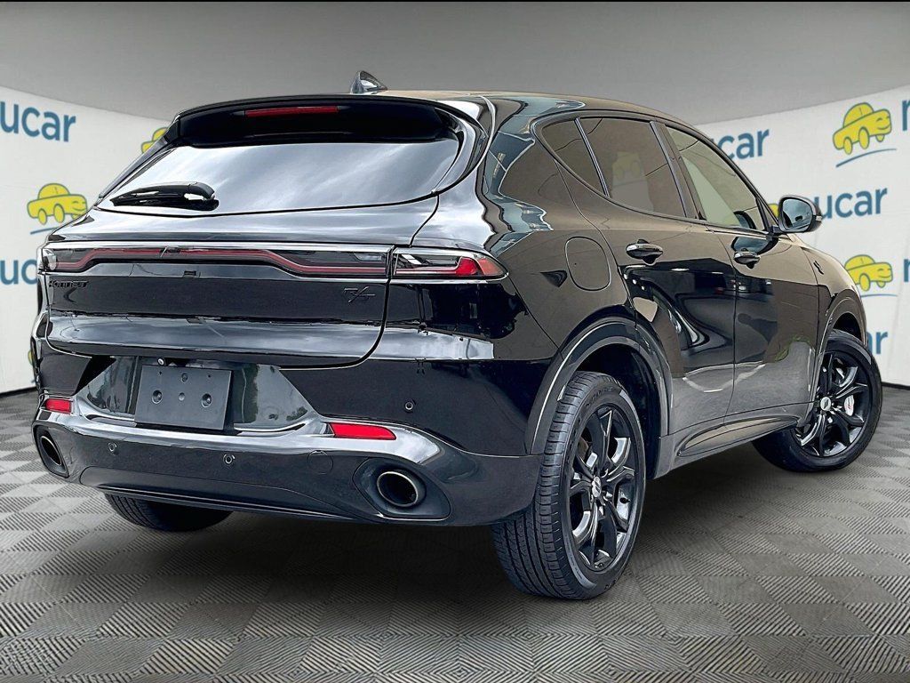 Used 2024 Dodge Hornet R/T Plus w/ R/T Blacktop Package AWD/4WD image 6