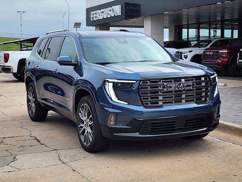 New 2026 GMC Acadia Denali Ultimate image 2
