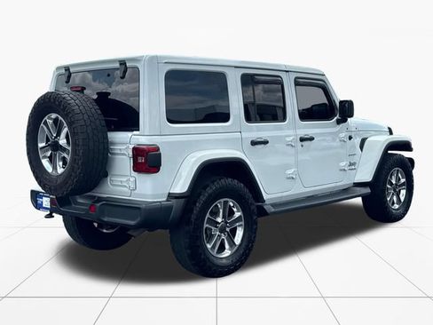 Used 2020 Jeep Wrangler Unlimited Sahara AWD/4WD image 6