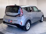 Certified 2023 Kia Soul LX w/ LX Technology Package image 5