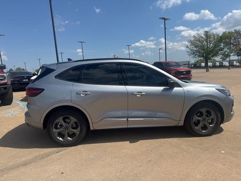 Used 2024 Ford Escape ST-Line w/ Tech Pack #1 image 2