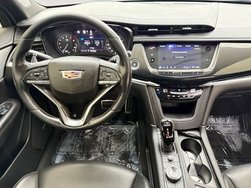 Used 2021 Cadillac XT6 Sport AWD/4WD image 10