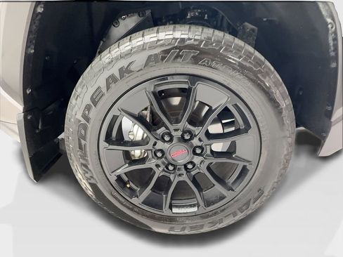 Used 2024 Toyota Tundra SR5 AWD/4WD image 17