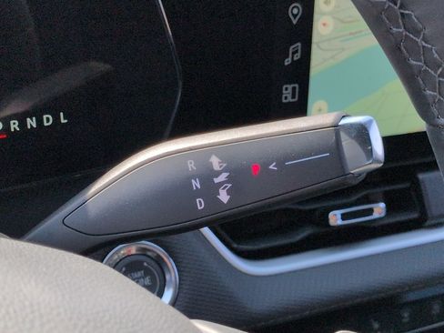 New 2026 Chevrolet Equinox LT FWD image 16
