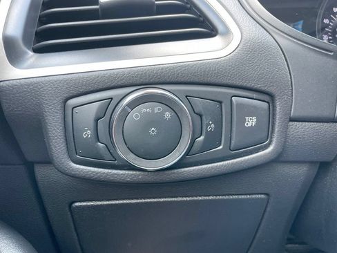 Used 2024 Ford Edge SEL AWD/4WD image 35