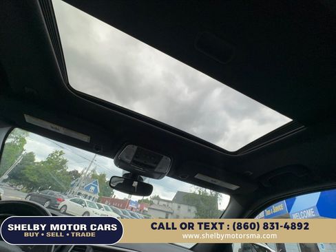 Used 2017 Jeep Grand Cherokee Altitude AWD/4WD image 17