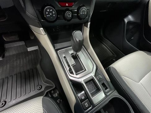 Used 2019 Subaru Forester AWD/4WD image 15