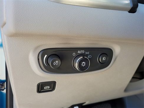 Used 2021 GMC Terrain SLT w/ Infotainment Package II image 24