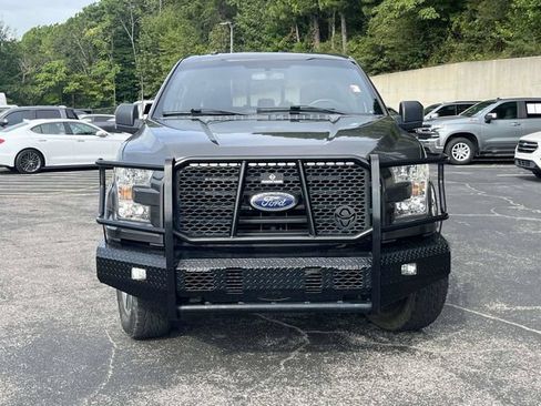 Used 2017 Ford F150 XLT w/ Equipment Group 302A Luxury AWD/4WD image 9