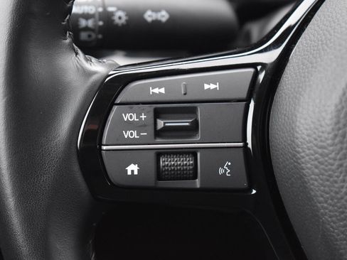 Used 2025 Honda CR-V EX-L image 6