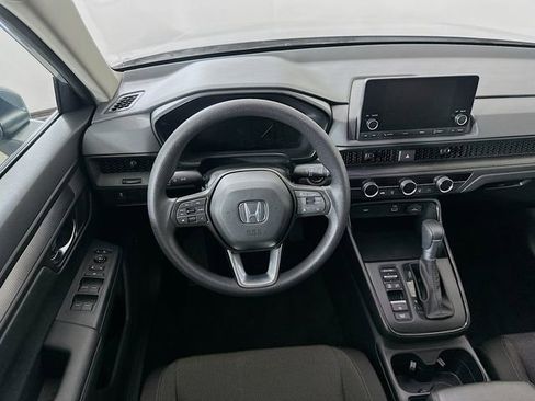 Certified 2025 Honda CR-V LX image 4