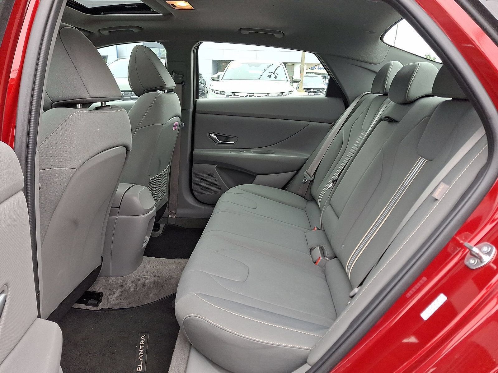 Certified 2024 Hyundai Elantra SEL w/ Convenience Package FWD image 19