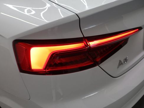 Used 2018 Audi A5 2.0T Premium Plus w/ Premium Plus AWD/4WD image 29