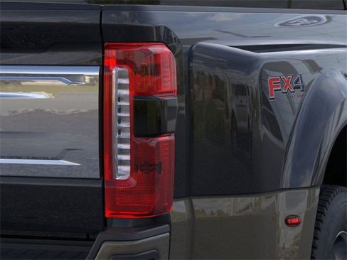 New 2026 Ford F450 King Ranch w/ FX4 Off-Road Package image 21