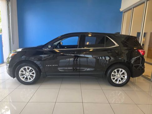 Used 2020 Chevrolet Equinox LT w/ Driver Convenience Package FWD image 4