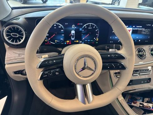 Used 2023 Mercedes-Benz E 450 Cabriolet image 21