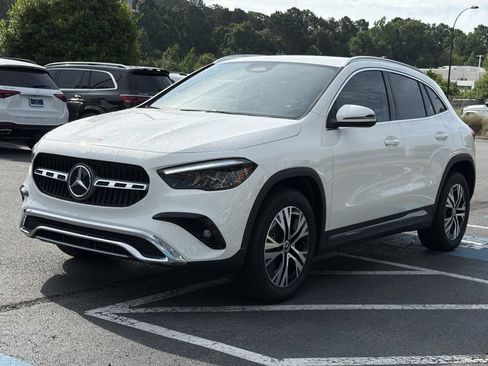 Certified 2026 Mercedes-Benz GLA 250 4MATIC image 7