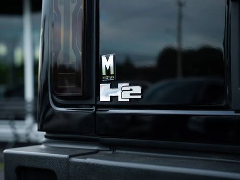 Used 2005 HUMMER H2 w/ Preferred Equipment Group AWD/4WD image 24