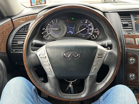Used 2017 INFINITI QX80 4WD w/ Driver Assistance Package image 10