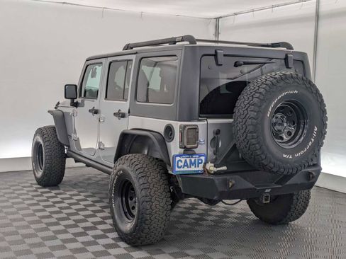 Used 2015 Jeep Wrangler Unlimited Sport AWD/4WD image 4