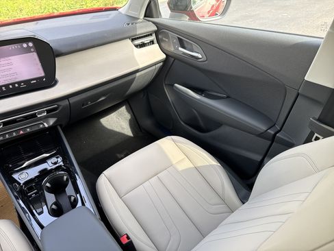 New 2026 Audi Q3 quattro 2.0T AWD/4WD image 14