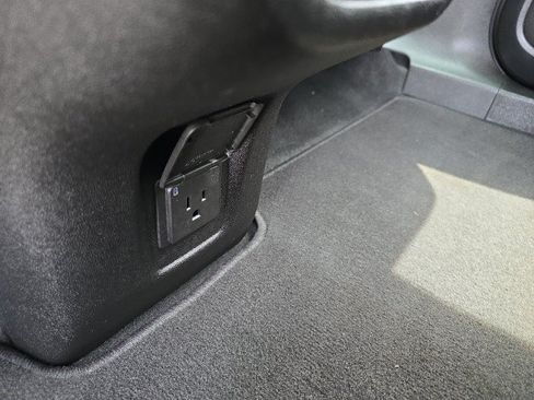 Used 2019 Chevrolet Equinox Premier FWD image 30