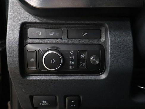 Used 2023 Ford F250 Lariat image 25