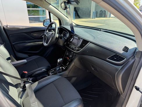 Used 2022 Buick Encore Preferred w/ Safety Package AWD/4WD image 13