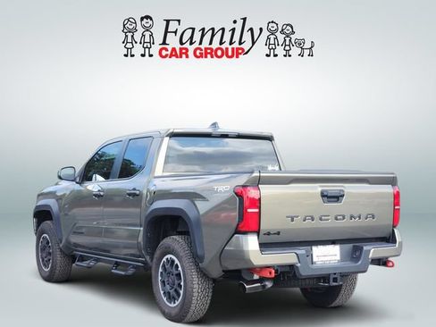 Certified 2026 Toyota Tacoma TRD Off-Road AWD/4WD image 3