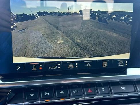 New 2025 Chevrolet Silverado 1500 LTZ w/ Technology Package image 17