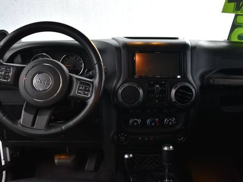 Used 2013 Jeep Wrangler Unlimited Sport AWD/4WD image 8