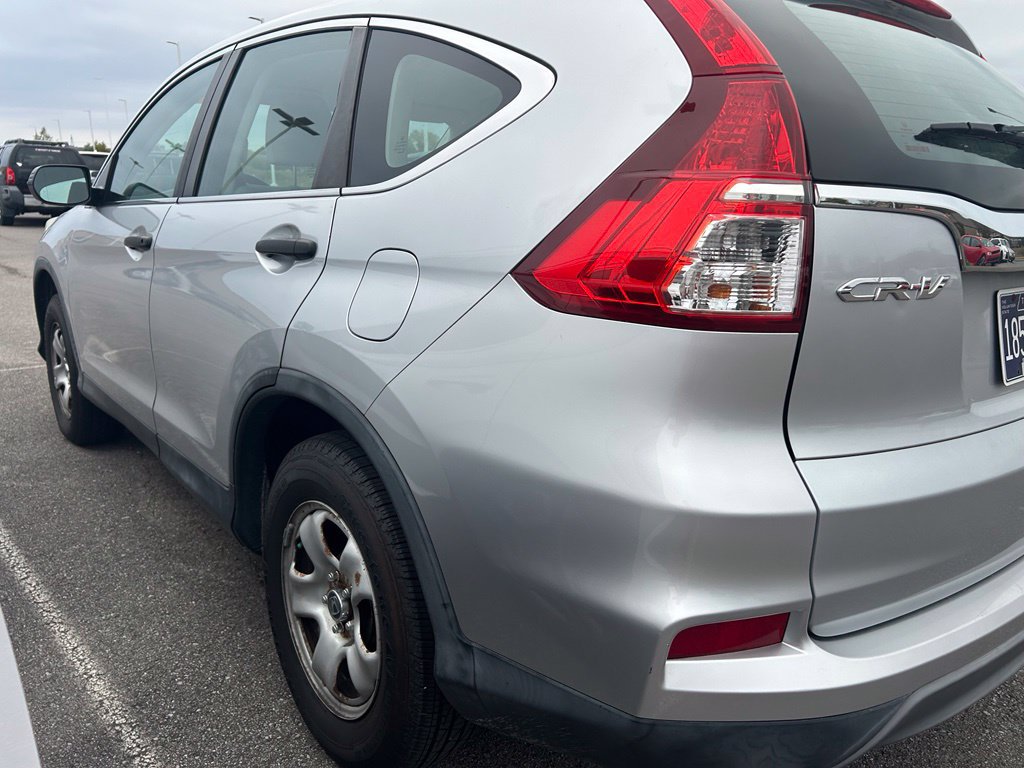 Used 2016 Honda CR-V LX image 5