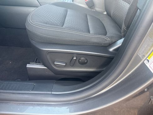 Used 2024 Ford Escape Active w/ Cold Weather Package image 18