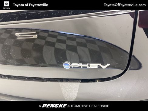 New 2026 Toyota Prius Plug-In Hybrid image 15