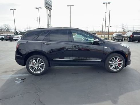 Certified 2025 Cadillac XT5 Sportv w/ LPO, Floor Liner Package image 9
