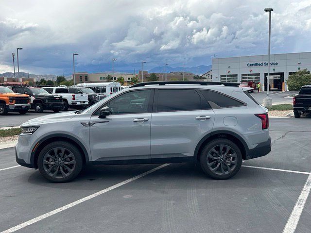 Used 2023 Kia Sorento X-Line EX AWD/4WD image 2