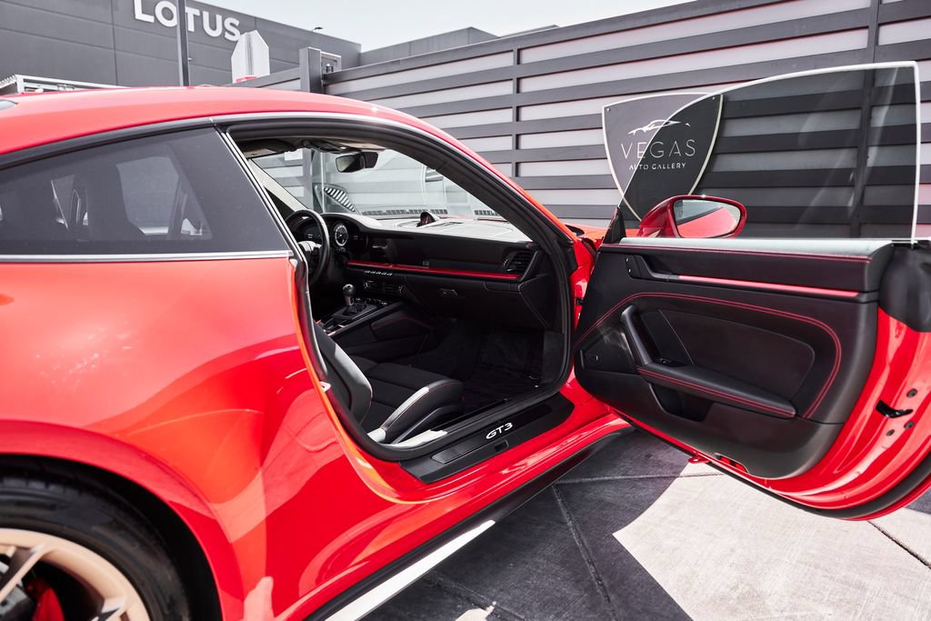 Used 2023 Porsche 911 GT3 RWD image 22
