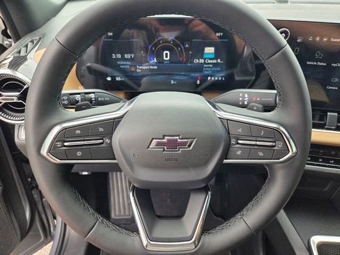 New 2026 Chevrolet Equinox ACTIV FWD image 23