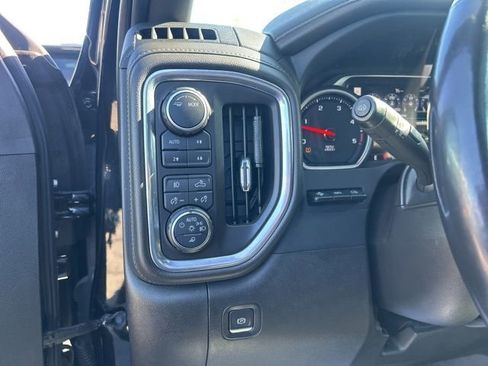 Used 2023 Chevrolet Silverado 3500 High Country image 18
