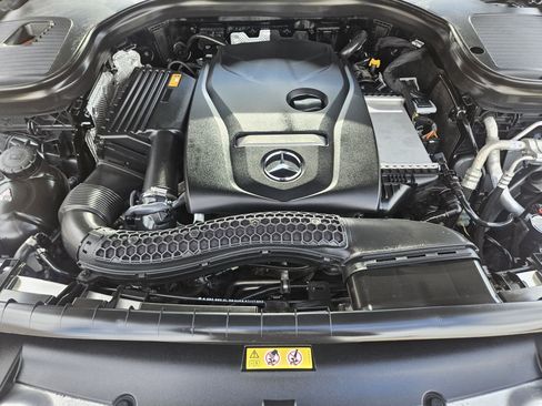 Used 2018 Mercedes-Benz GLC 300 image 31