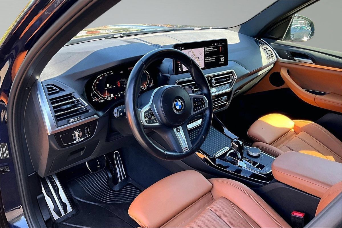 Used 2022 BMW X3 xDrive30i AWD/4WD image 11