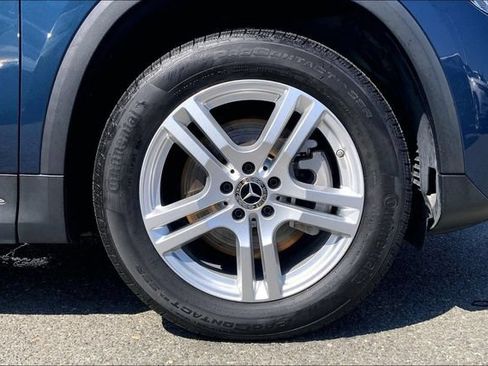 Certified 2023 Mercedes-Benz GLA 250 4MATIC w/ Premium Package image 9
