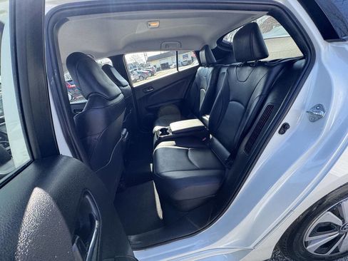 Used 2017 Toyota Prius Prime Plus image 28