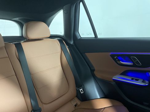 New 2026 Mercedes-Benz GLC 300 image 15