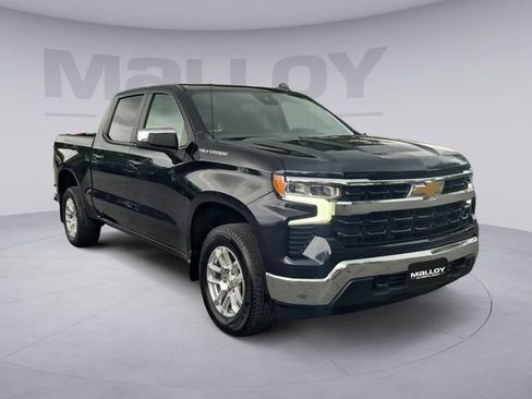 Used 2023 Chevrolet Silverado 1500 LT AWD/4WD image 7